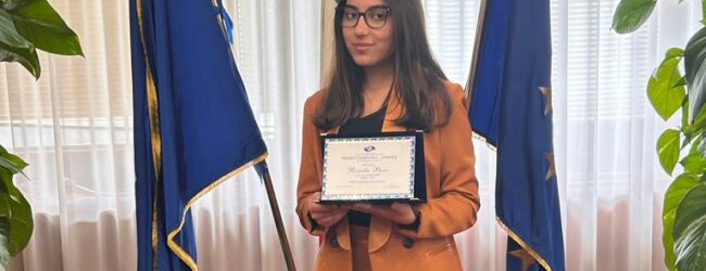 La studentessa sannita Rossella Bove si aggiudica il “Premio Campania Europa 2022/2023”