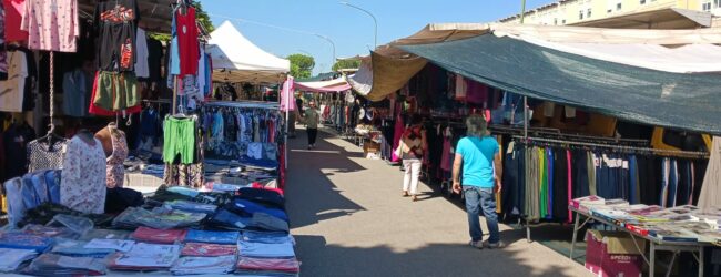 Via libera della Giunta per il trasferimento del mercato in via Delcogliano