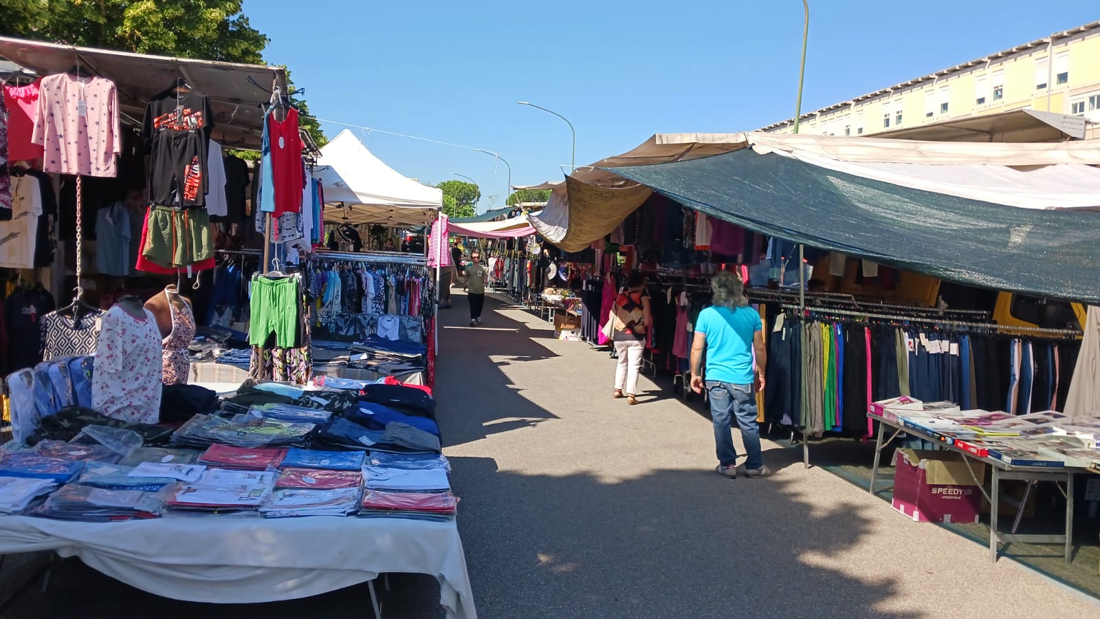 Via libera della Giunta per il trasferimento del mercato in via Delcogliano