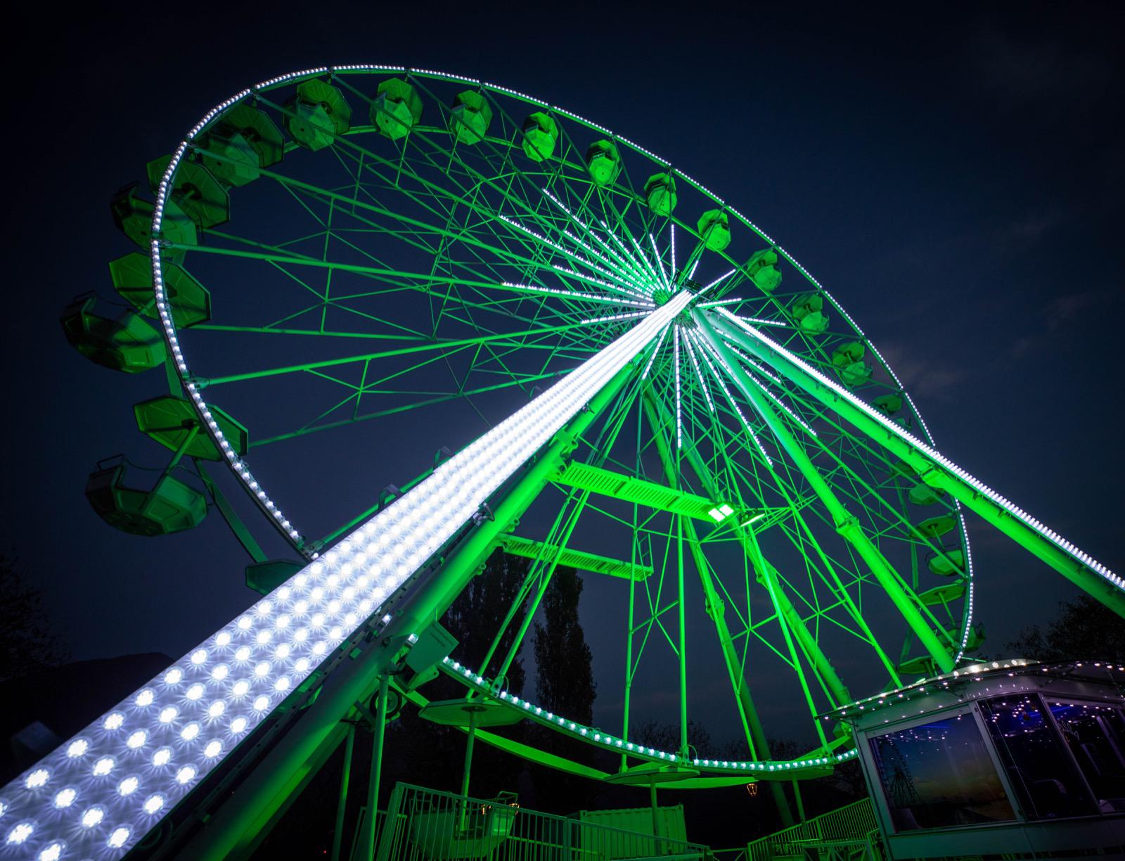 Benevento, venerdi in Piazza Risorgimento si inaugura la “Grand Roue 34”: resterà in città fino al 14 gennaio