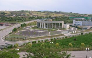 Proficuo incontro al Comune sui lavori della Napoli Bari e sullo scalo merci di Ponte Valentino