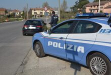 Controlli della Polizia a Benevento e Telese Terme: sequestrati coltelli