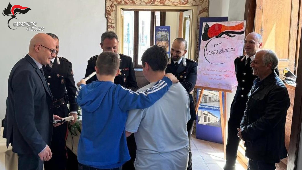 Montefusco: Cultura della legalità, i Carabinieri della Compagnia di Mirabella Eclano incontrano gli studenti della scuola media