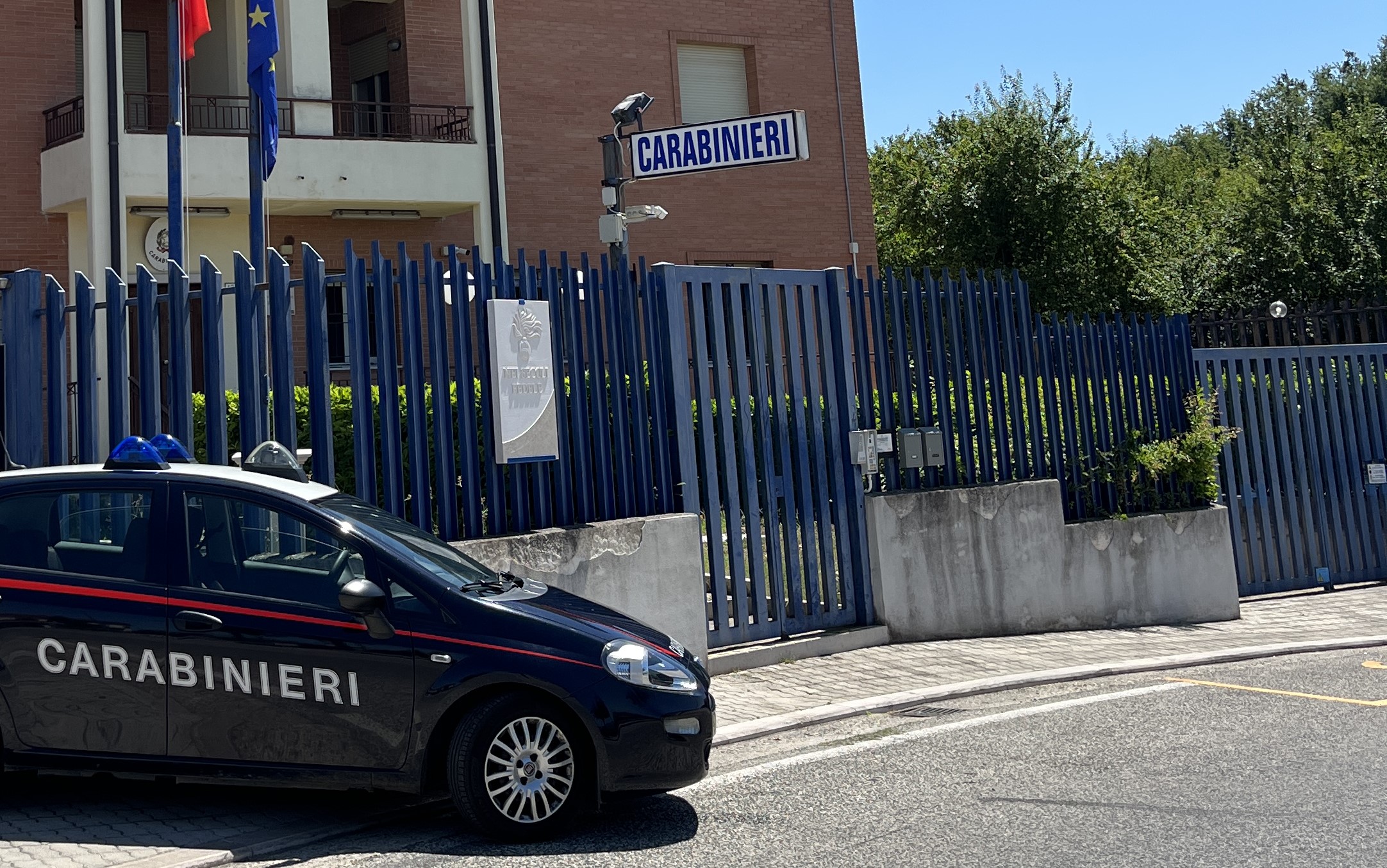 Servizi di controllo del territorio tra Gesualdo e la Valle Ufita: i Carabinieri sventano un furto in un’azienda