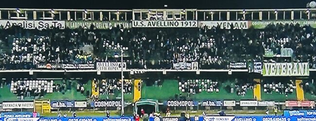 Avellino-Vicenza 0-0. La finale si deciderà al “Menti”