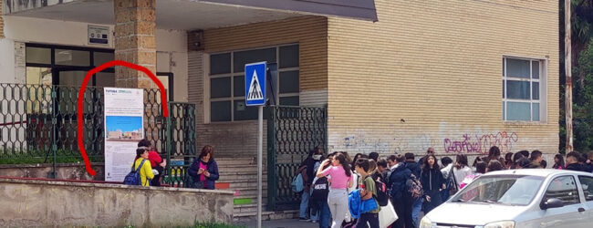 Torre, scambi di accuse veementi docenti-Pasquariello