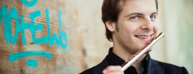 Sebastian Jacot e l’OFB in concerto:  ‘Il primo flauto dei Berliner Philharmoniker’ al Teatro comunale di Benevento