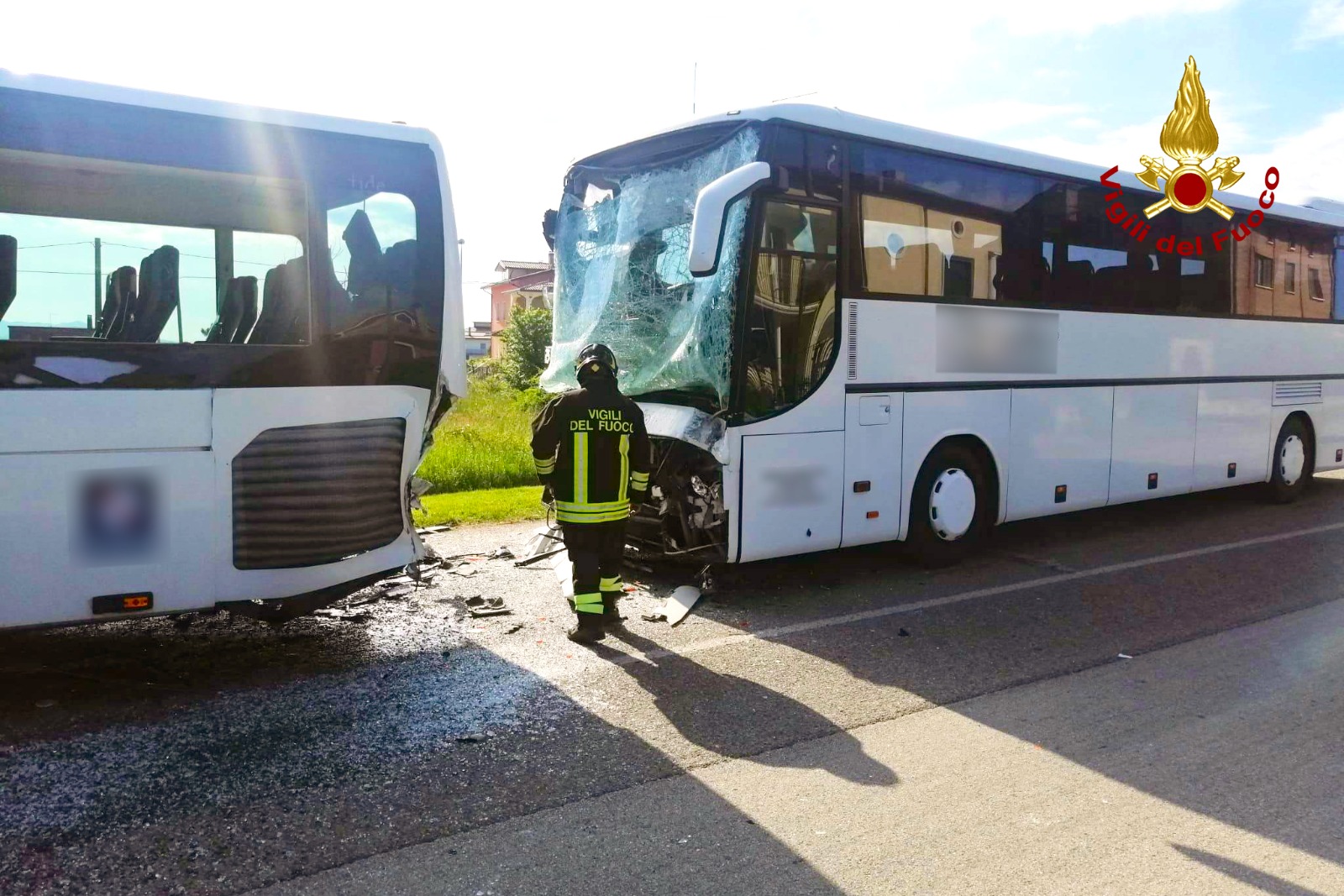 Andretta| Tamponamento tra 2 bus carichi di studenti, 5 feriti e attimi di paura sulla sp 91