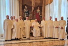 Papa Francesco riceve i monaci dell’Abbazia di Montevergine. “Non conformatevi alla mentalità e agli stili del mondo”