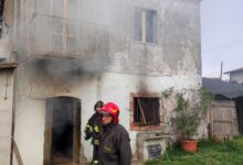 Fiamme in un’abitazione di Castelpagano, anziana salvata dai vigili del fuoco
