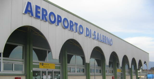 Apertura Aeroporto Salerno-Costa d’Amalfi: Mastella chiede alla Regione collegamento bus da Benevento