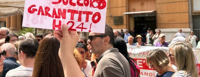 Ospedale Sant’Agata de’ Goti, questa mattina la protesta a Napoli: nei prossimi giorni confronto con la Regione