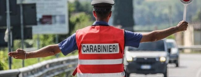 Controlli alla circolazione stradale tra Mirabella Eclano e Montemiletto: i carabinieri attivano una rete di posti di blocco