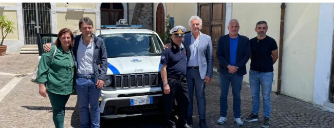 Ceppaloni, nuova assunzione in Comune e nuova auto per la Polizia Municipale