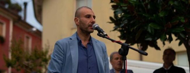 San Nicola Manfredi, Cilento: “feste solo per egocentrismo del sindaco ma zero benefici per il territorio”