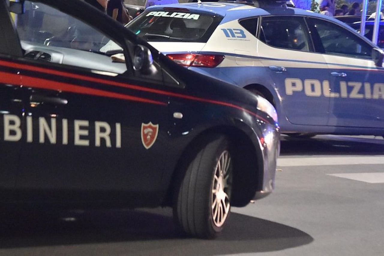 Furti in appartamento,arrestato 32enne albanese dopo inseguimento con Carabinieri e Polizia