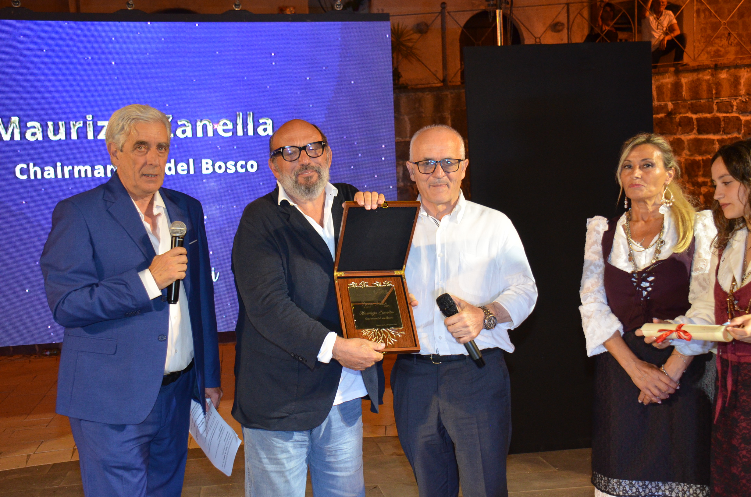 Premio Radici, a Castelvenere premiato il “Franciacorta”