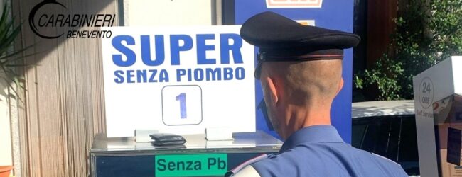 Val Fortore, ruba soldi da un portafogli in un distributore di carburanti: denunciato 35enne