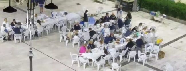 Ad Arpaise svolta la cena in bianco della condivisione a cura della Parrocchia