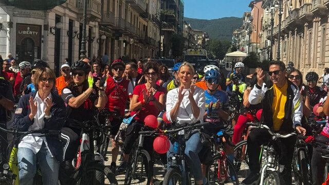 Successo per la pedalata contro la violenza.In sella anche il sindaco Nargi