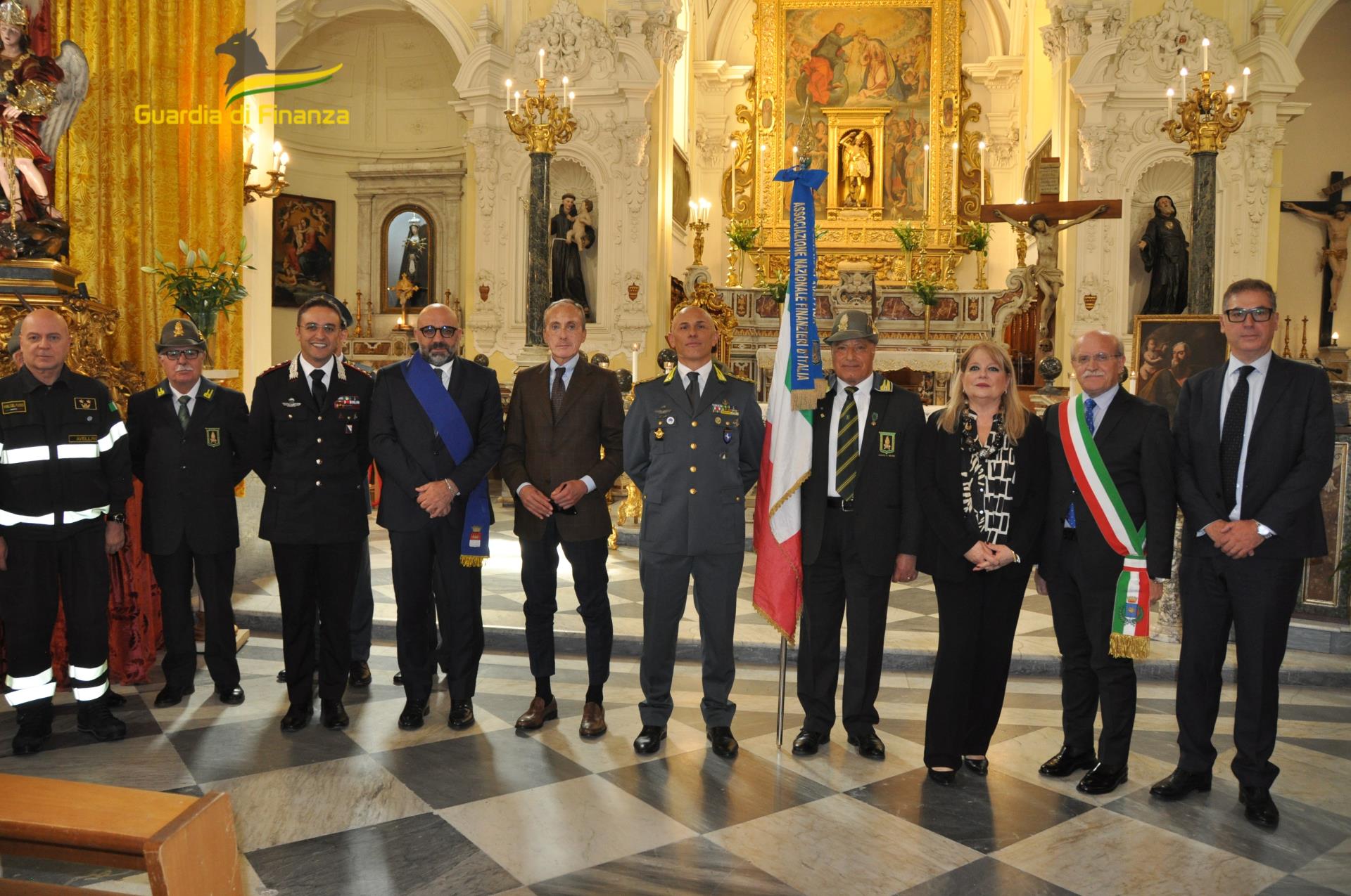 Solofra| Guardia di Finanza, nella Collegiata di San Michele Arcangelo celebrata la solennità del patrono San Matteo