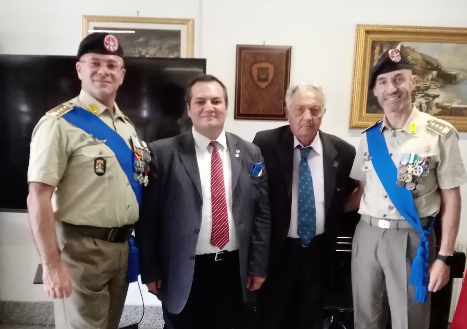 L’Associazione Combattenti Guerra di Liberazione di Arpaise, a Capua, presente al Cambio del Comandante del 17° Rav Acqui dell’Esercito