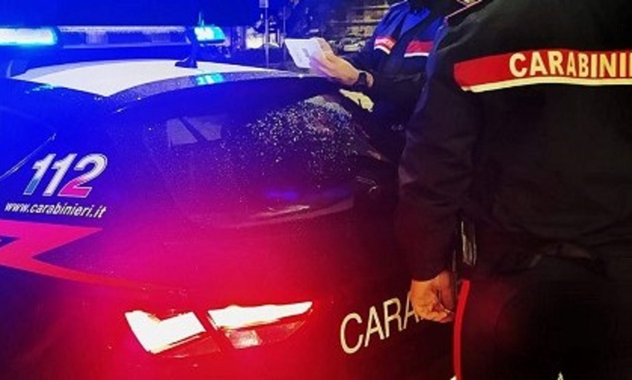 Monteforte Irpino: tenta il furto all’interno di un’abitazione e all’arrivo dei Carabinieri tenta la fuga. Bloccato e arrestato