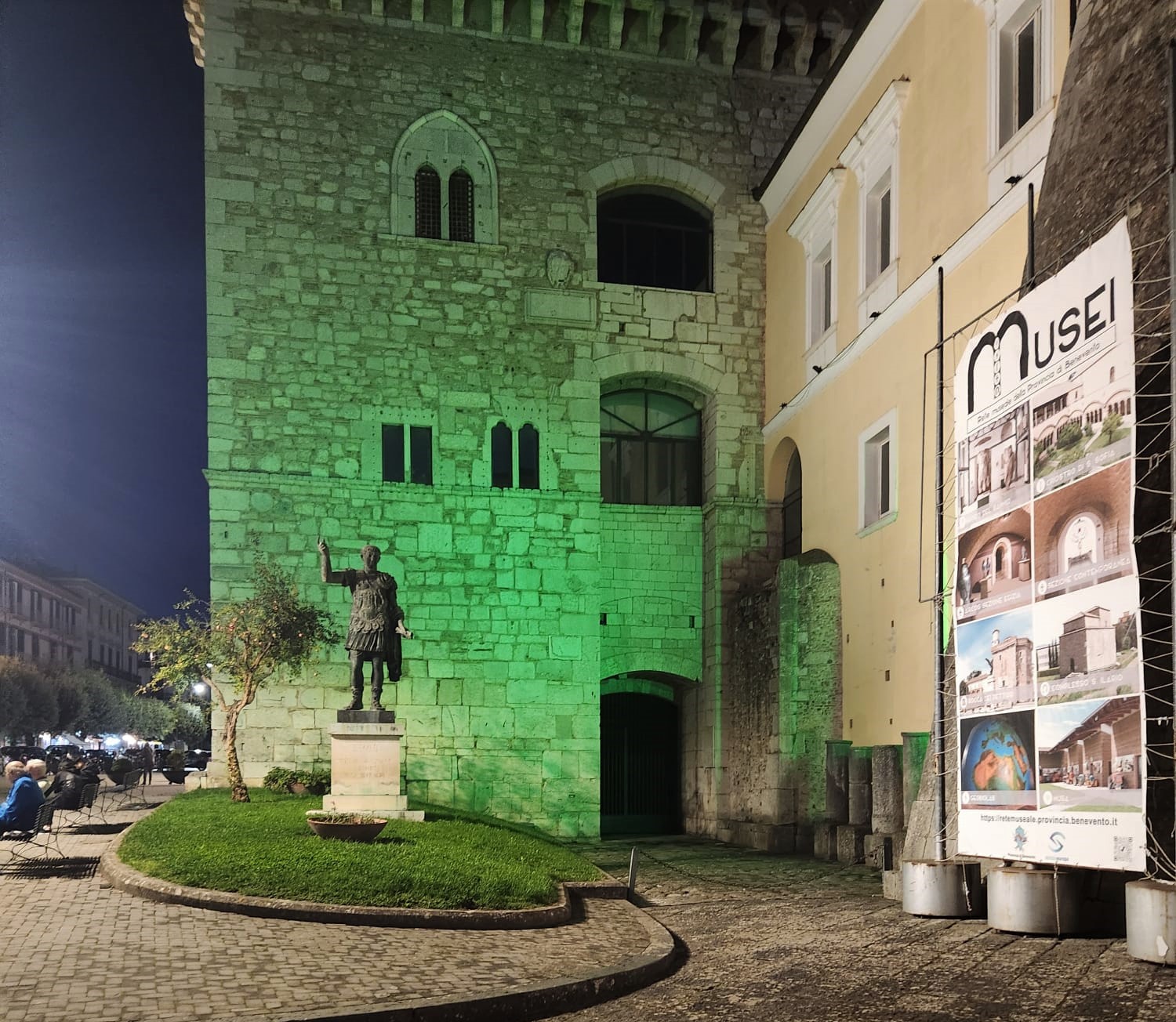 Giornata Mondiale della Salute Mentale,la Rocca dei Rettori si illumina di verde