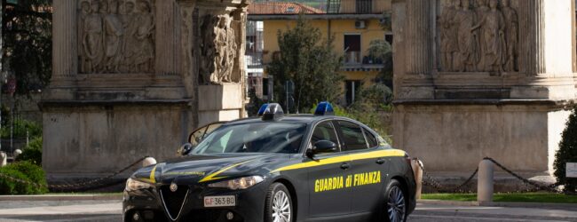 Benevento, droga in un’appartamento del centro: 25enne denunciato e due giovani segnalati