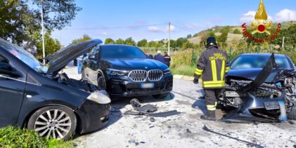 Castel Baronia| Scontro tra 3 auto, due feriti trasportati all’ospedale di Ariano Irpino