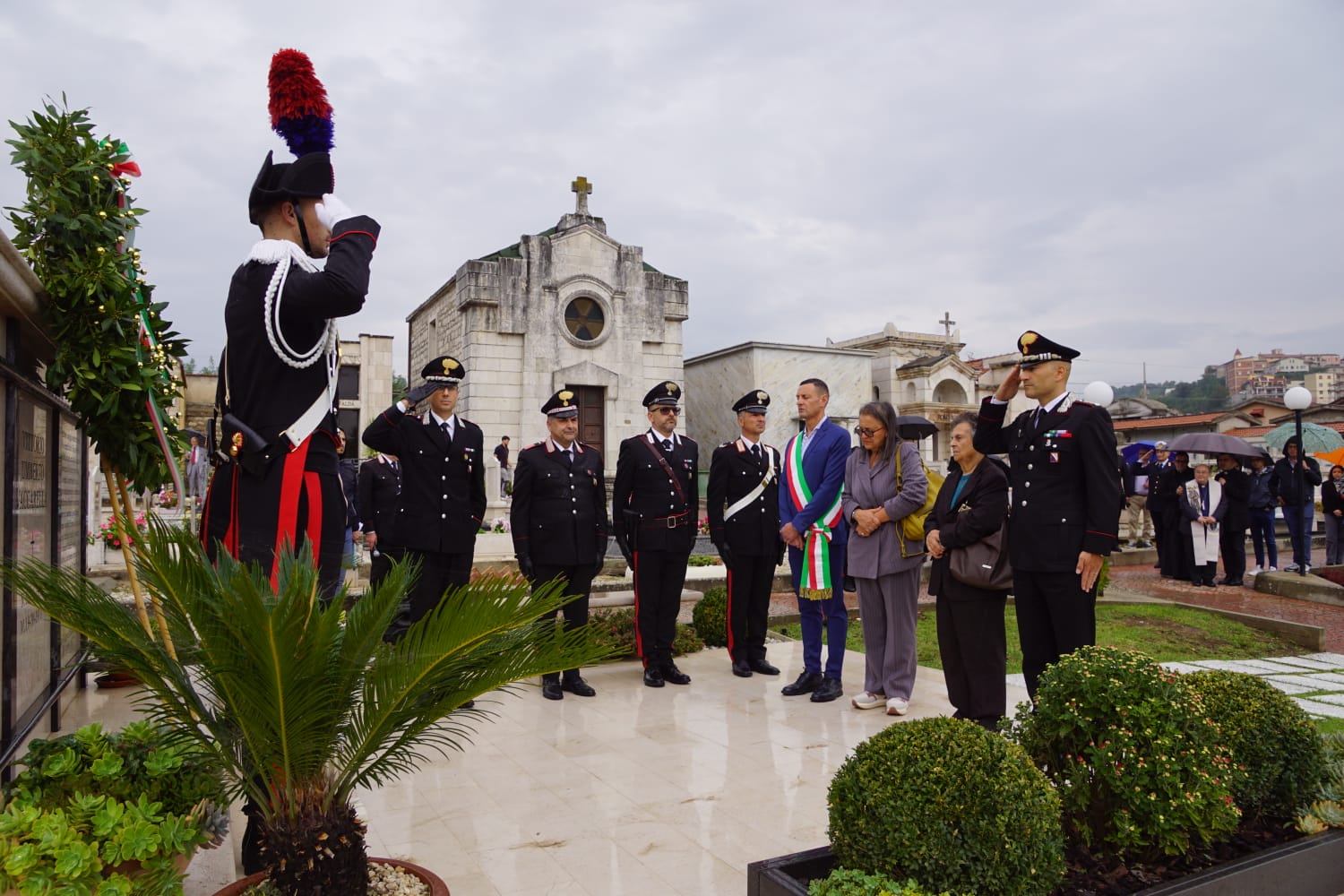 A Ponte l’Arma dei Carabinieri ha commemorato il 54° anniversario della morte dell’Appuntato Vittorio Vaccarella, Medaglia d’Oro al Valor Civile “alla memoria”