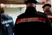 I Carabinieri ispezionano e controllano un salumificio, sanzioni e denunce