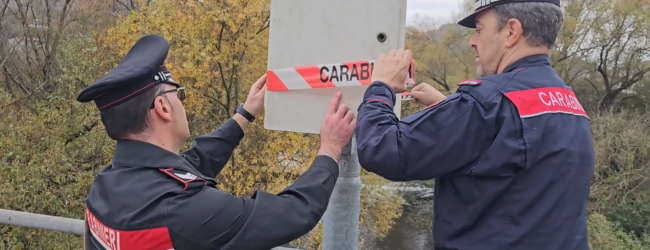 Manocalzati e Monteforte Irpino: Carabinieri in azione per contrastare illeciti smaltimenti di rifiuti e vandalismi ambientali