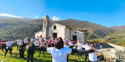 Tra solidarietà e sensibilizzazione: successo per la passeggiata rosa di Cusano Mutri 