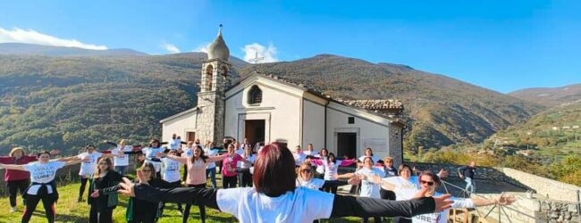 Tra solidarietà e sensibilizzazione: successo per la passeggiata rosa di Cusano Mutri 