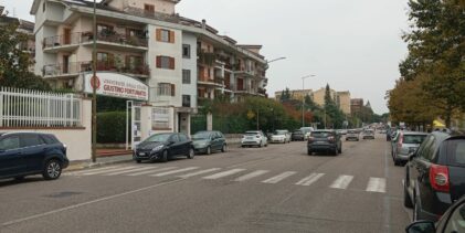 Domenica 17 vigerà il divieto di sosta e fermata in via Delcogliano