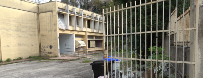 Ex Scuola Ponticelli, l’appello della Confsal