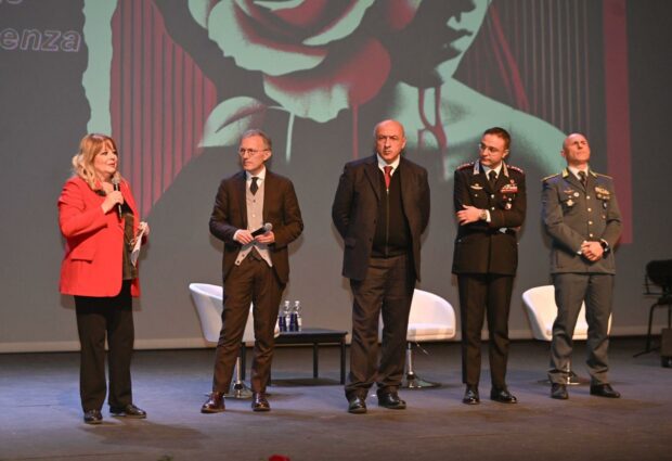 Avellino| Giornata contro la violenza sulle donne, al “Gesualdo” i casi irpini. Il prefetto: lavorare affinché non si ripetano più