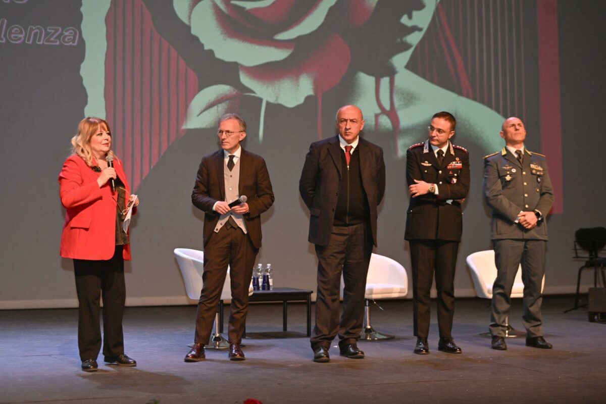 Avellino| Giornata contro la violenza sulle donne, al “Gesualdo” i casi irpini. Il prefetto: lavorare affinché non si ripetano più