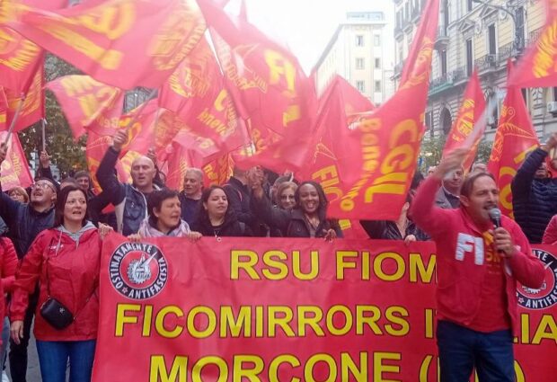 Ficomirrors di Morcone, a Napoli per dire ‘No alla Cassa integrazione’