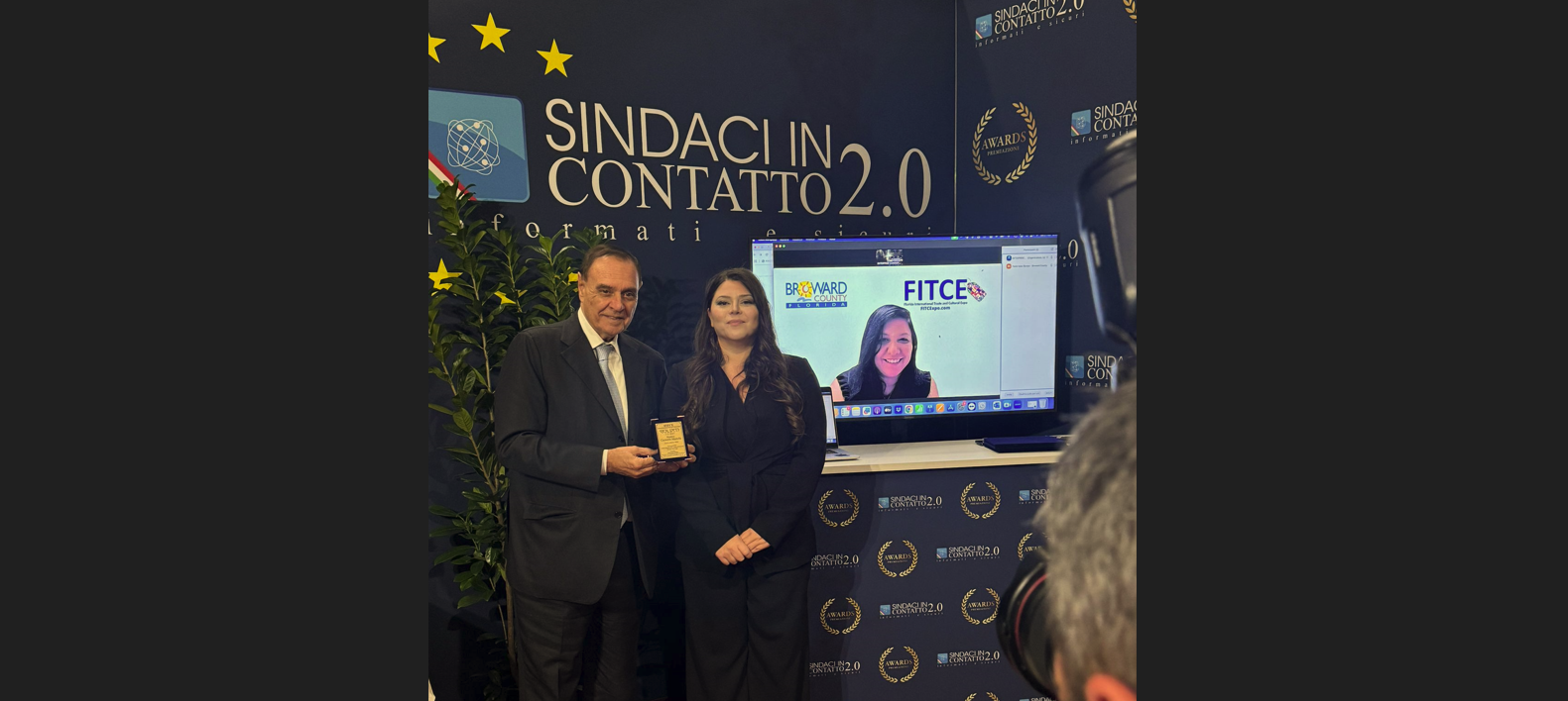 Mastella premiato a Torino con il Golden Ticket di miglior comunicatore pubblico