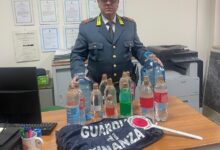 Sequestro di 36 litri di grappa priva di contrassegno di Stato: denunciato un cittadino albanese a Benevento