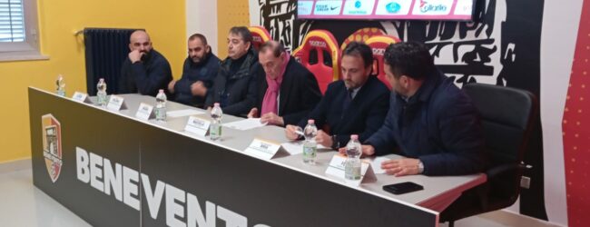 ‘Tutti in campo per l’Ambiente’, ecco l’intesa tra Asia, Comune e Bn Calcio A5