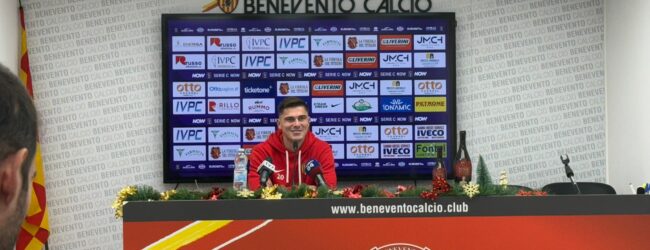 Benevento, Berra: “Amarezza solo per il risultato, abbiamo fatto la prestazione. Siamo primi e c’è da essere ottimisti”