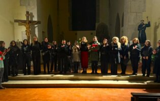 Caloroso successo per “Un Natale al Fronte” lo Spettacolo di Test-TeatroStage al Convento San Francesco