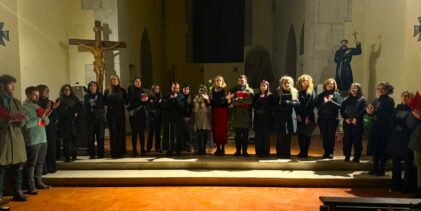 Caloroso successo per “Un Natale al Fronte” lo Spettacolo di Test-TeatroStage al Convento San Francesco