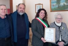 San Martino Sannita celebra il centounesimo compleanno di Antonietta Boniello, simbolo di longevità e saggezza