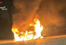 Taurano| Auto in fiamme nella notte, indagini in corso dei carabinieri