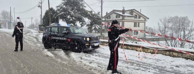 Allerta meteo, in Alta Irpinia nevica: disagi a Volturara e Andretta. Domani scuole chiuse in diversi comuni