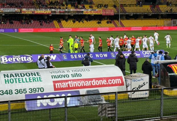 Benevento-Crotone: 1-1. Torna Auteri, ma resta il segno X. Acampora risponde a Ricci